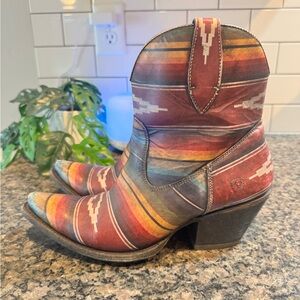 Women’s Ariat Western booties